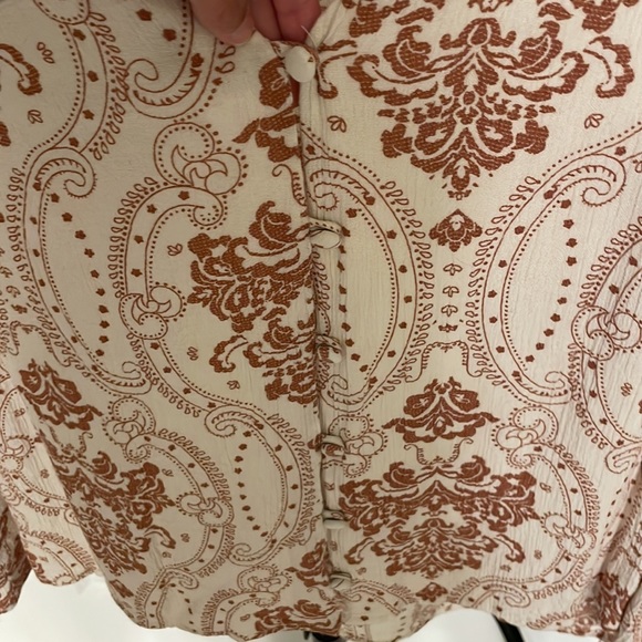 Orange and Cream Printed Blouse - Picture 3 of 5